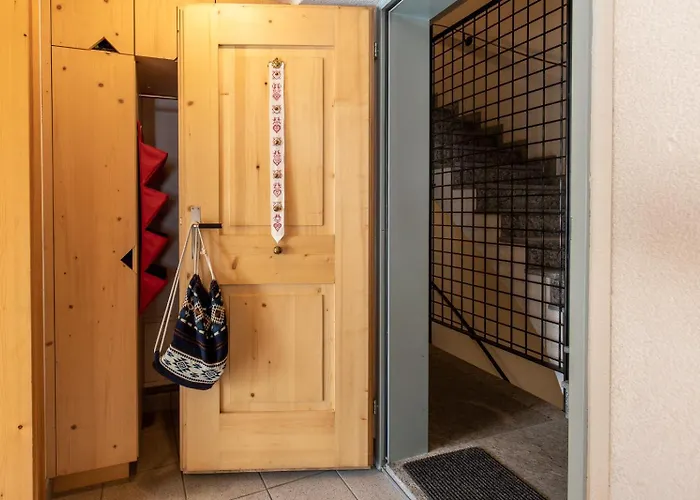 Chasa Tredeschin Appartement