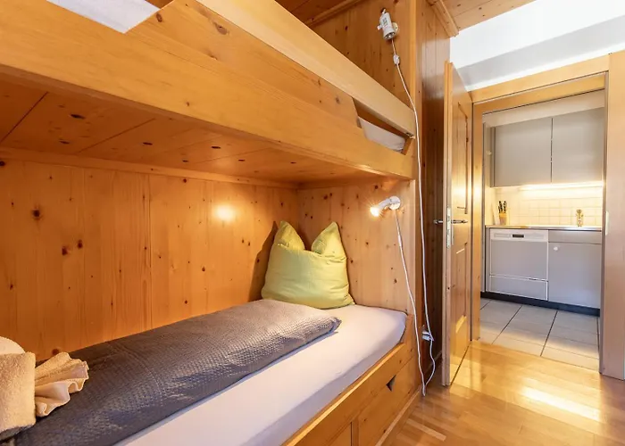 Appartement Chasa Tredeschin