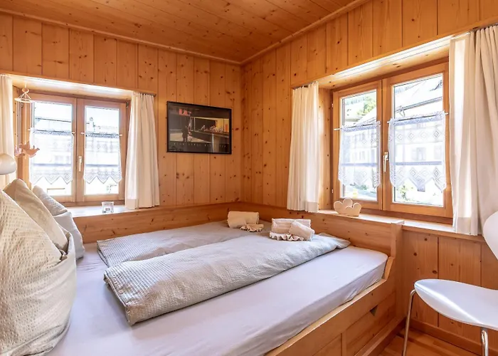 Apartamento Chasa Tredeschin